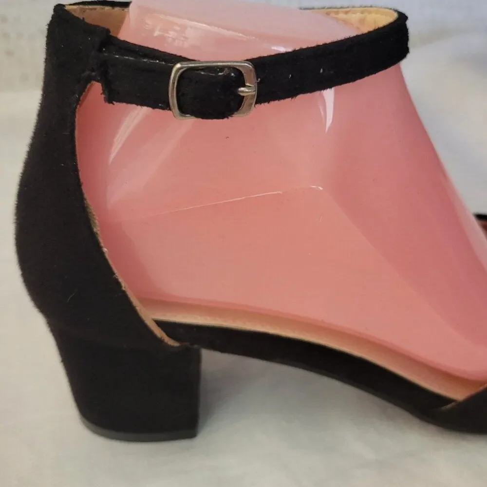 Lov Mark suede Sandals Shoes 8 Jean-60 Black never worn Open Toe 2 1/4
